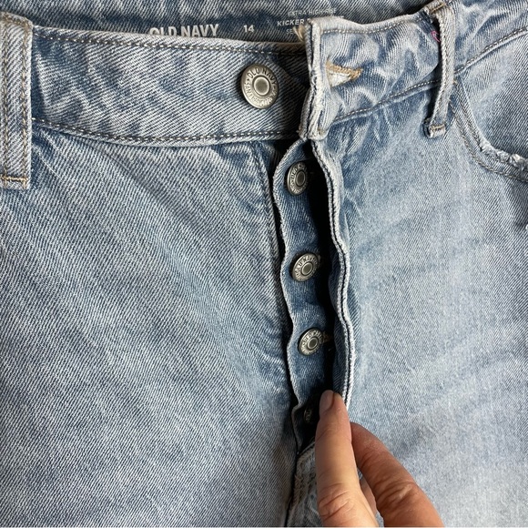 Old Navy Kicker Boot-cut Jeans - Picture 7 of 9